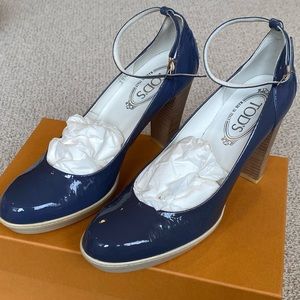Tods Heels